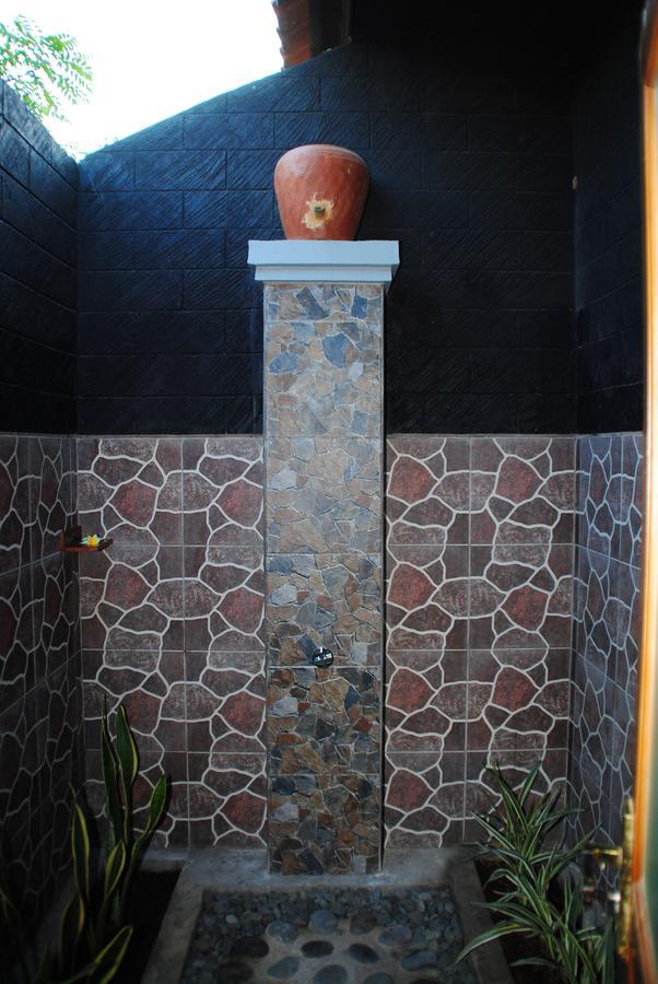 Tiara Homestay Pemuteran Exterior foto