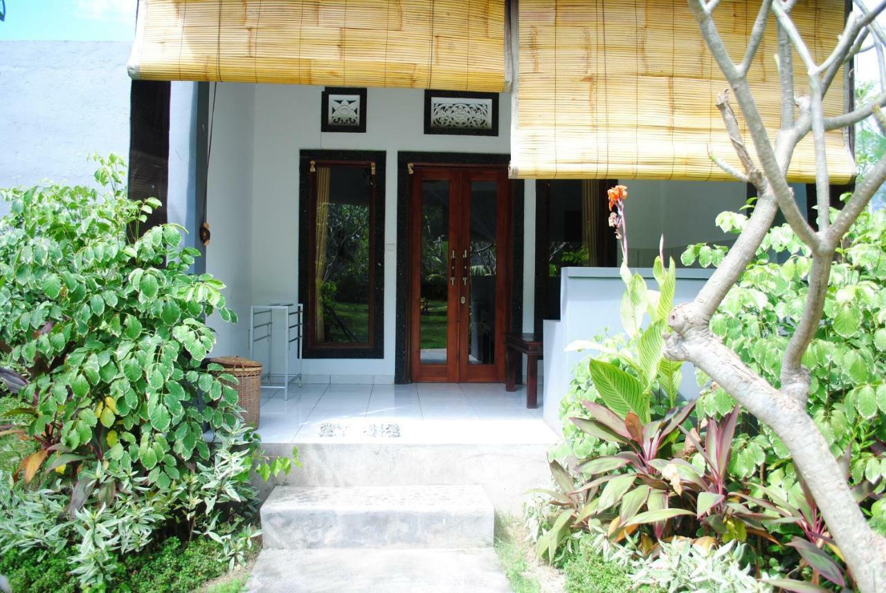 Tiara Homestay Pemuteran Exterior foto